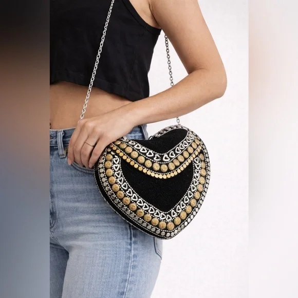 New! Ramla Heart Shaped Metal Clutch/Crossbody - Picture 1 of 9